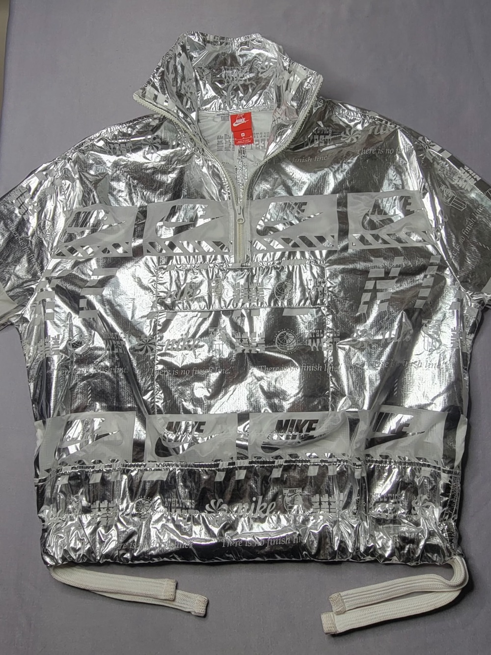 Nike women's metallic sportswear's foil half zip race pullover size M